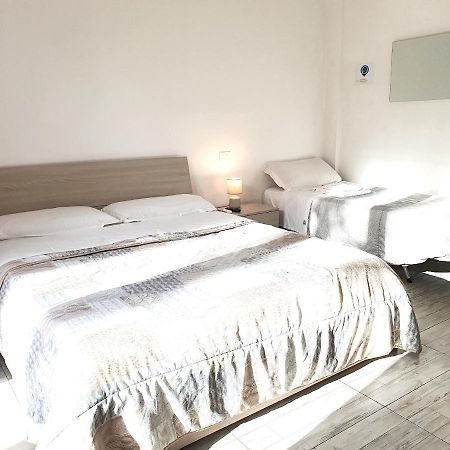 Savannah Charme Apartment ลาสเปเซีย ภายนอก รูปภาพ